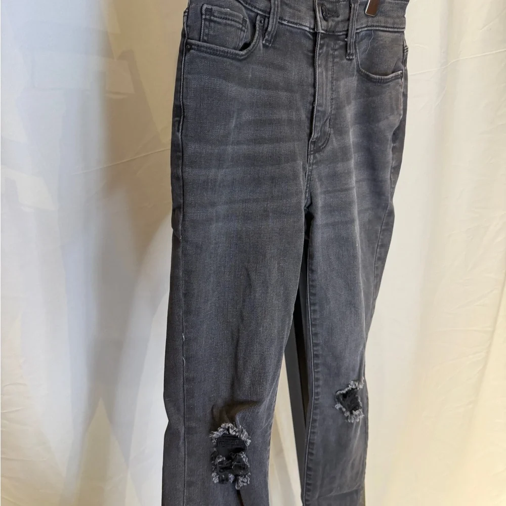 PacSun Black Distressed‎ Ankle Jeans